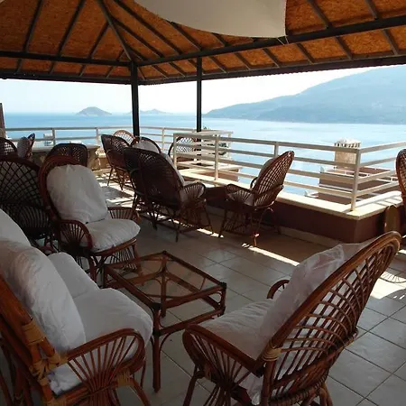 3t 3* Kalkan